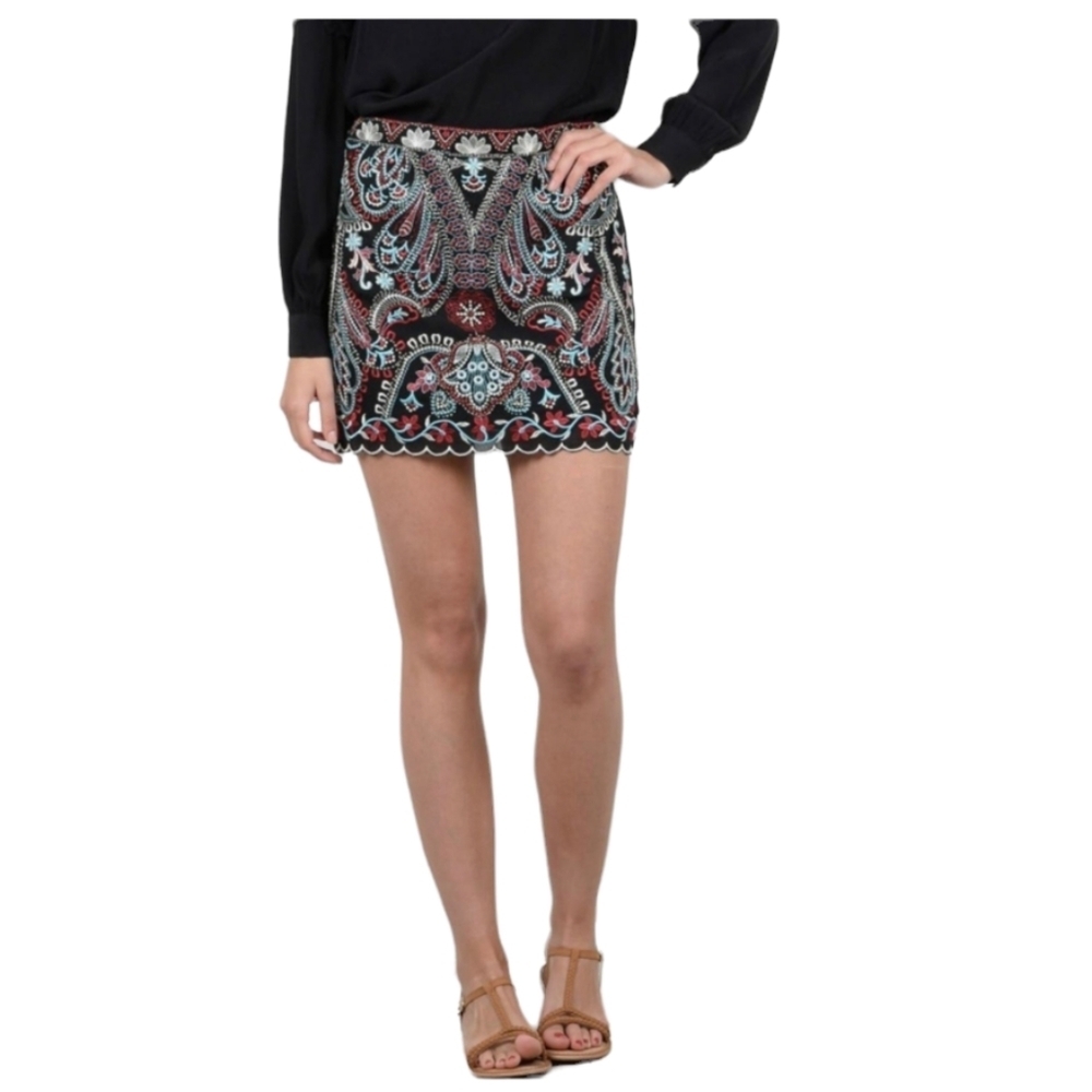 NWT Molly Bracken Embroidered Gypsy Mini Skirt Size XS